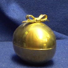 1932 Gold Plated Egg Box